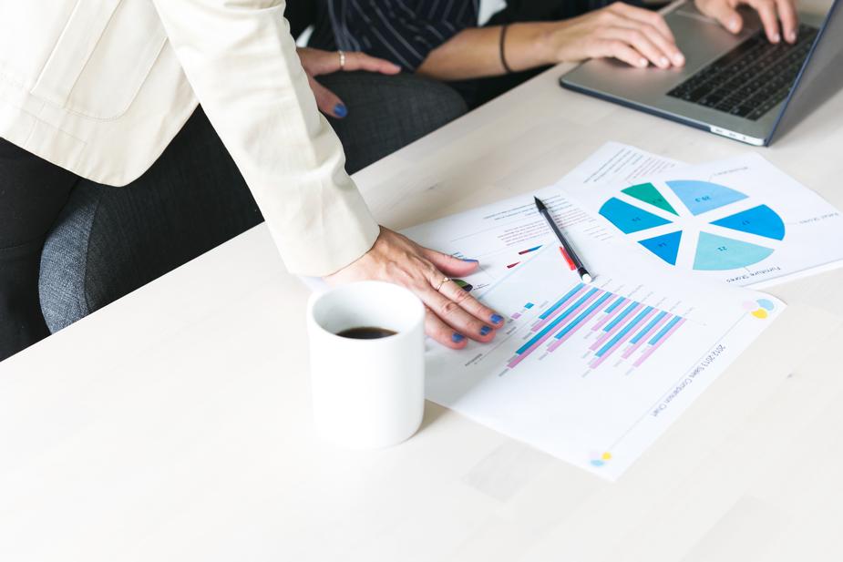 HR Data Analytics - SutiHR