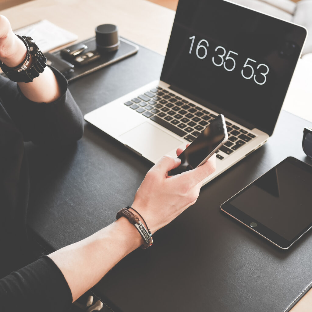 HR Software for Businesses - SutiHR